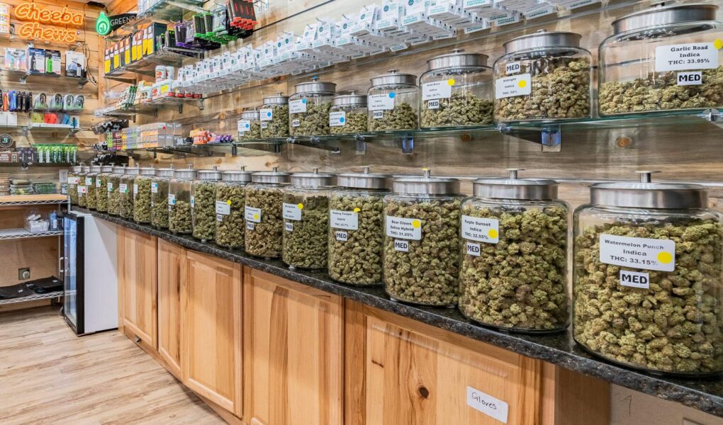 medical weed dispensary in dc hiring now